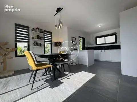LA GARDE   Maison récente avec piscine dans résidence fermée - photo 4