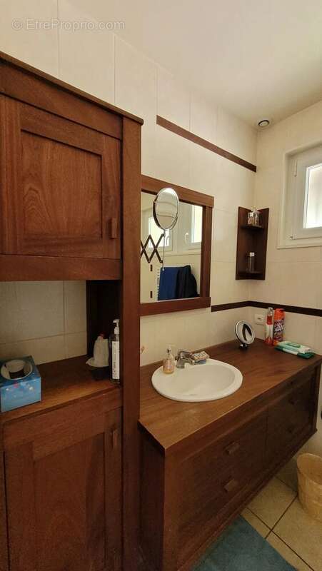 Maison à LE CHAMBON-SUR-LIGNON