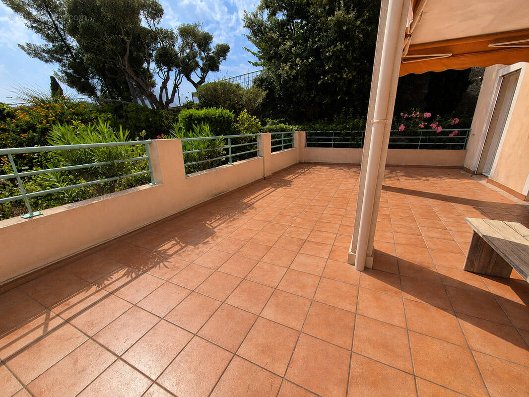 Appartement à HYERES
