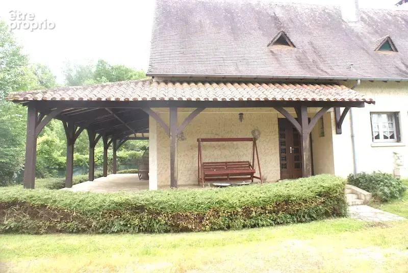 Maison style perigourdine de 4 chambres avec 67m2 amenageable, garage, piscine, terrain 5240m2 - photo 17