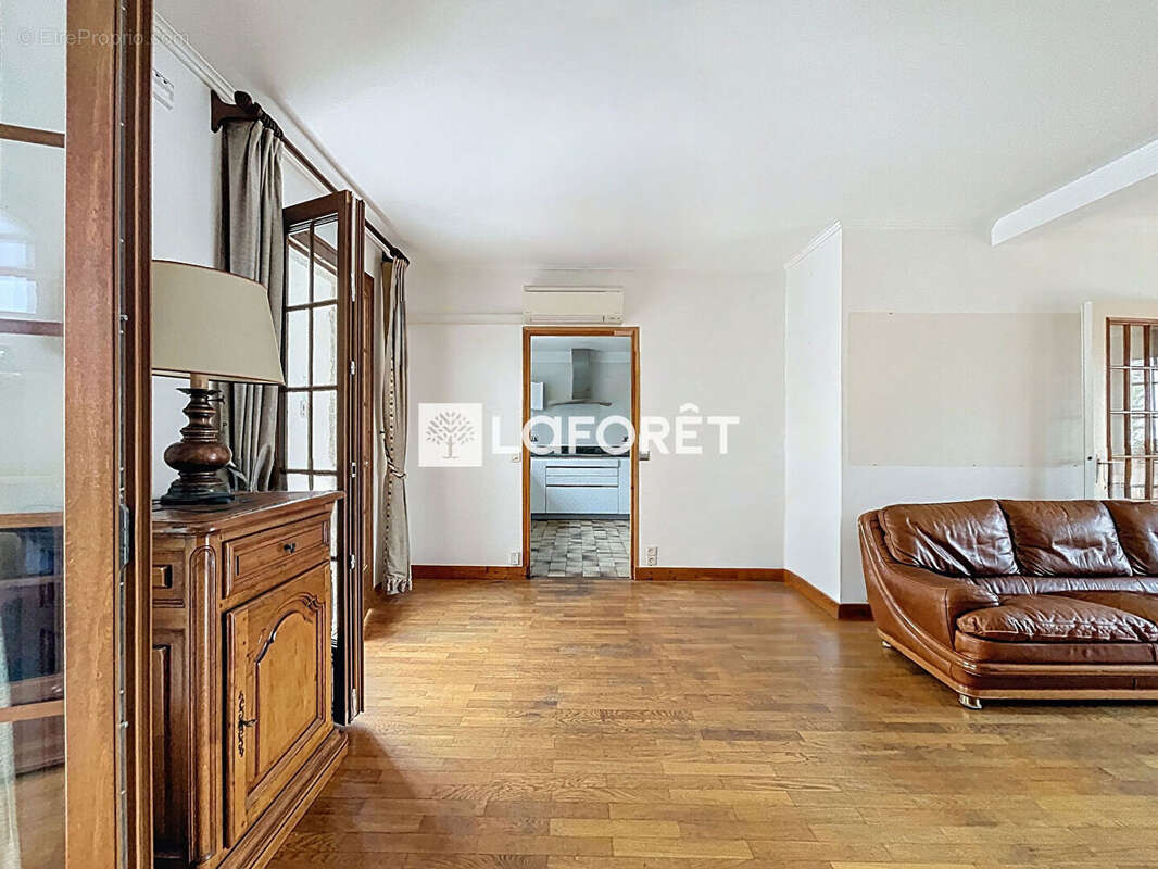 Maison à CARRIERES-SUR-SEINE