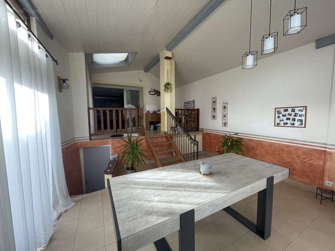 Maison à ROMANS-SUR-ISERE