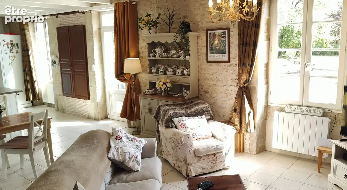 Belle propriété avec terrain et dépendances - photo 11