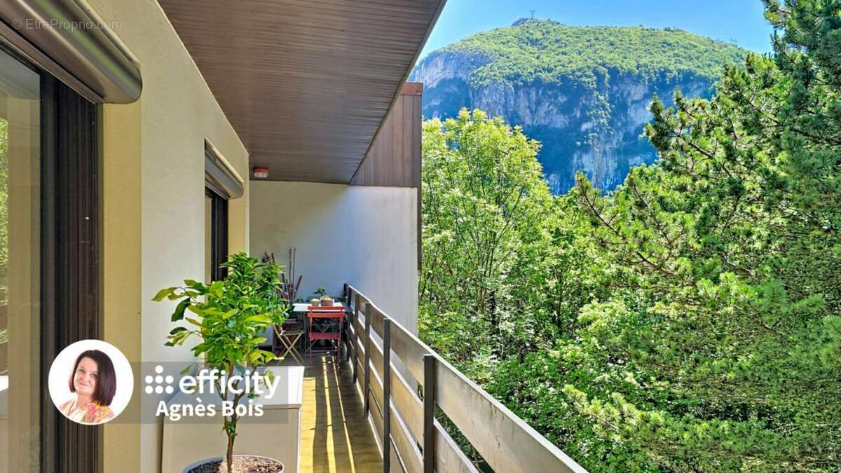 Appartement à SASSENAGE