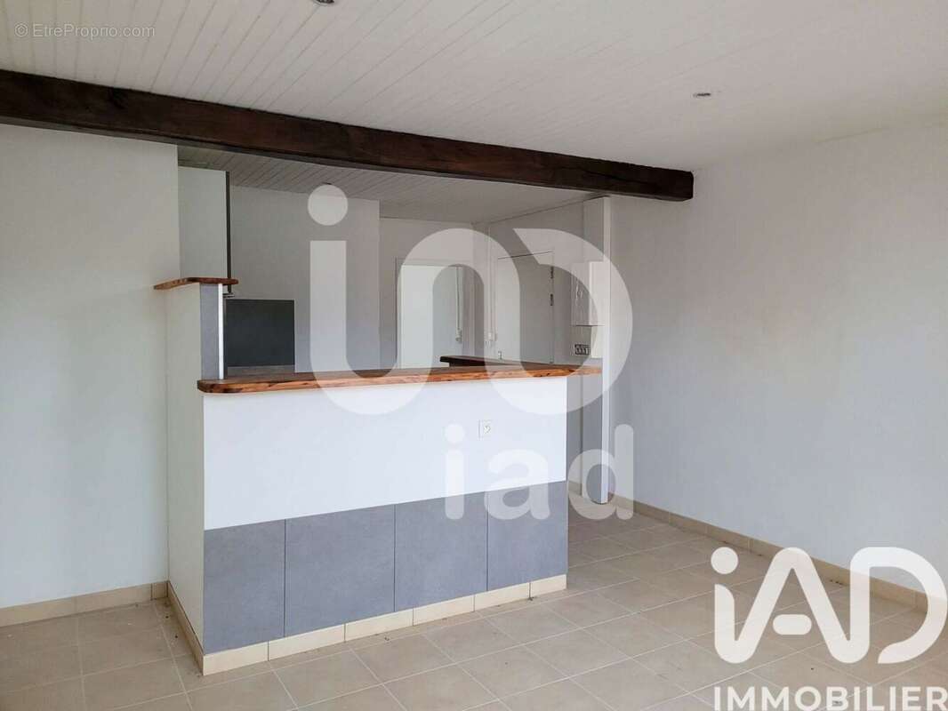 Photo 3 - Appartement à COMMENTRY