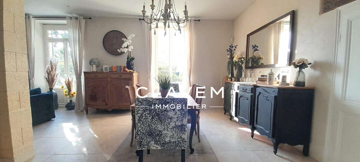 251 m² à Bergerac  - photo 3