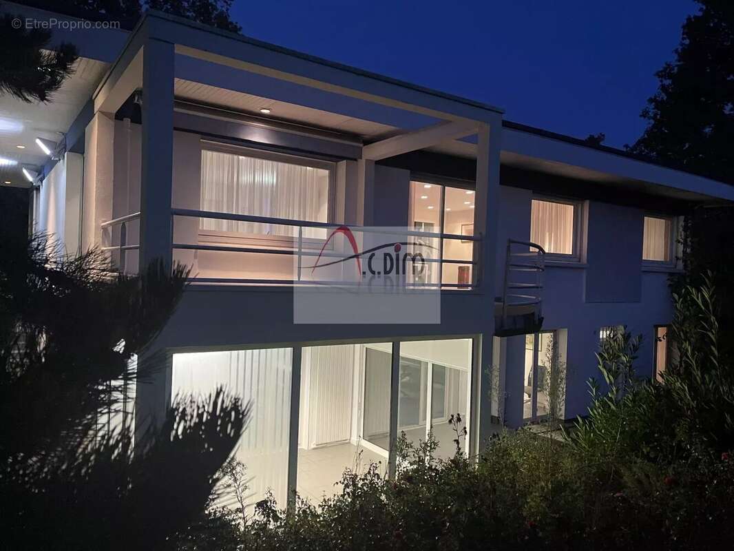 Maison à LA ROCHETTE