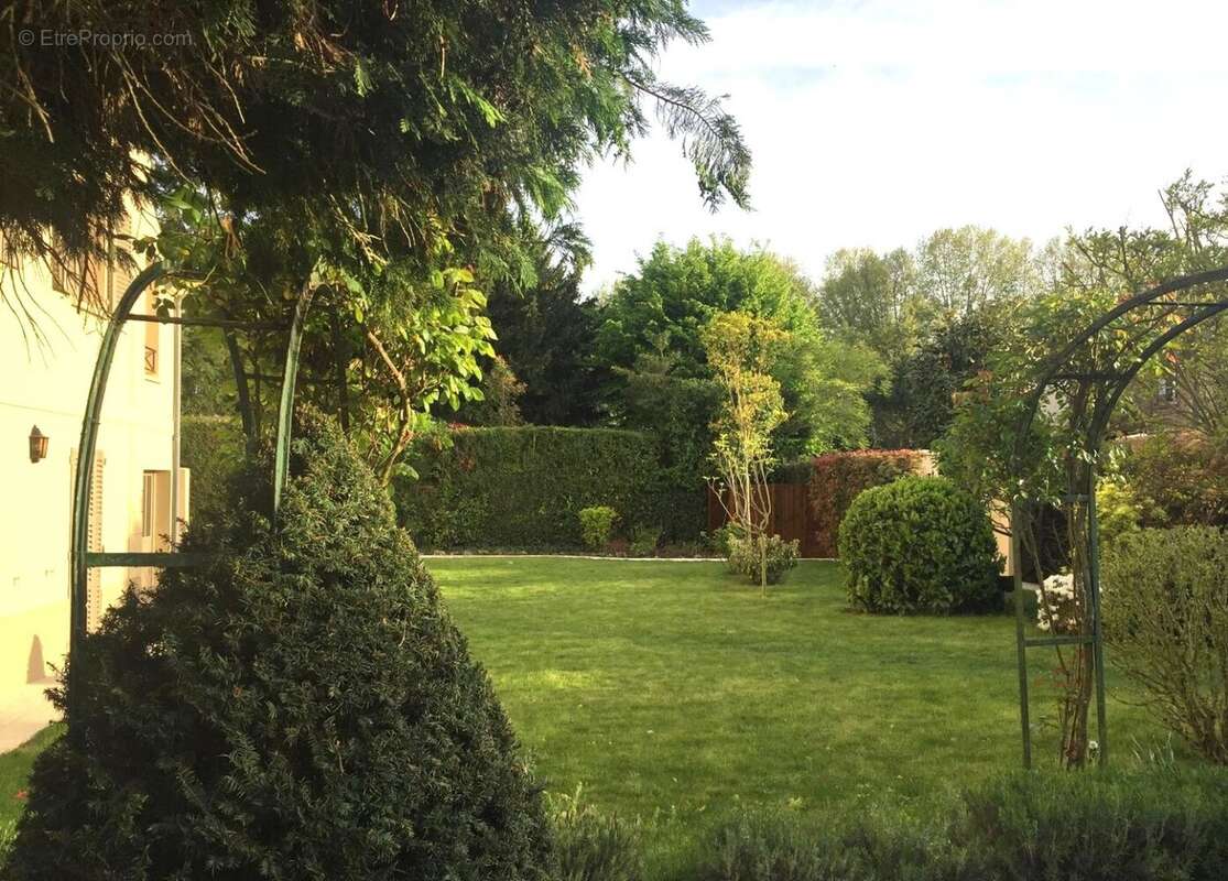 Maison à VERSAILLES