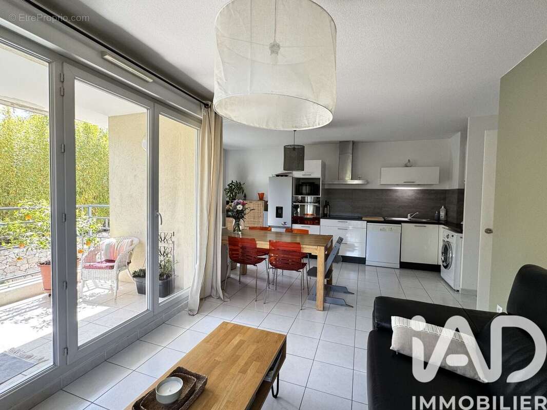 Photo 8 - Appartement à TRETS