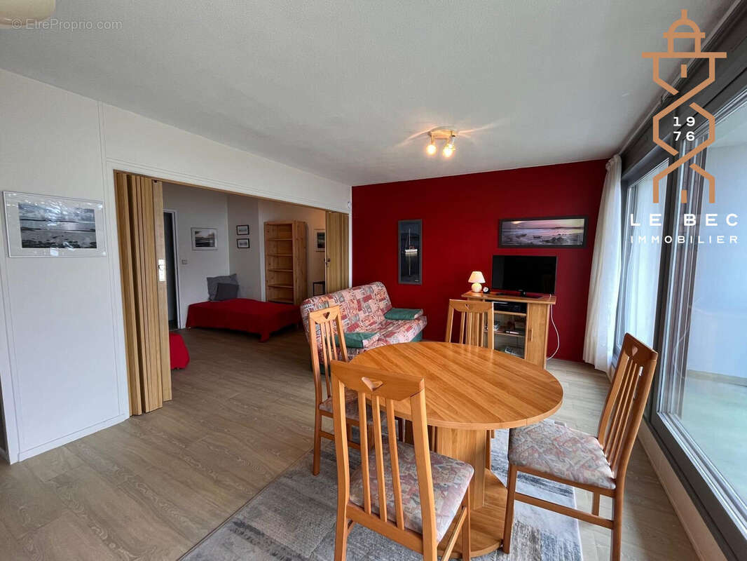 Appartement à SAINT-PHILIBERT