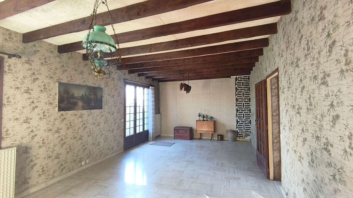 Maison à VIGNEUX-SUR-SEINE