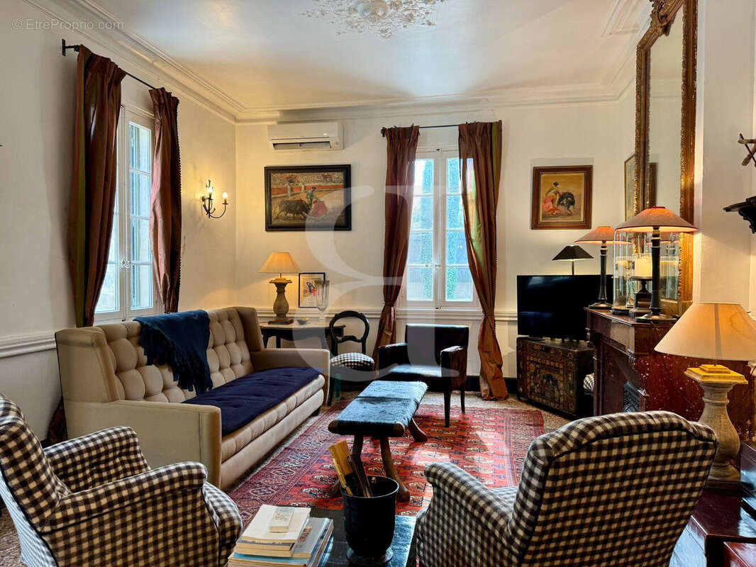 Maison à AIGUES-MORTES