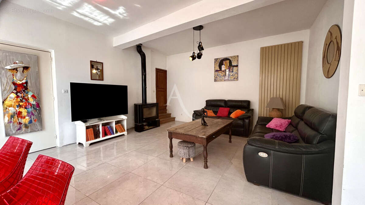 Maison à MONTRICHARD