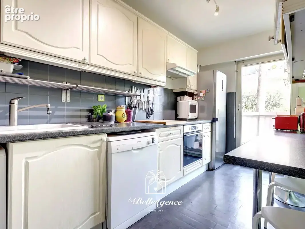 Nice Cimiez 4/5P 102m² - Fort potentiel - "Marie Ange" - photo 4