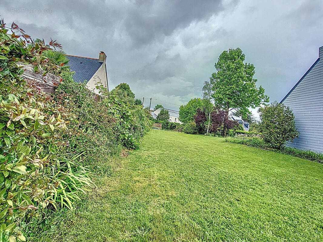 Terrain à CARQUEFOU