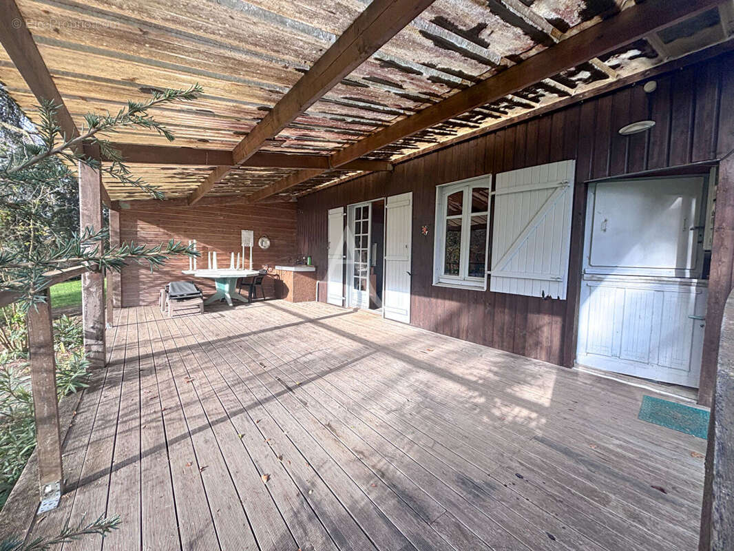 Terrain à VILLIERS-CHARLEMAGNE