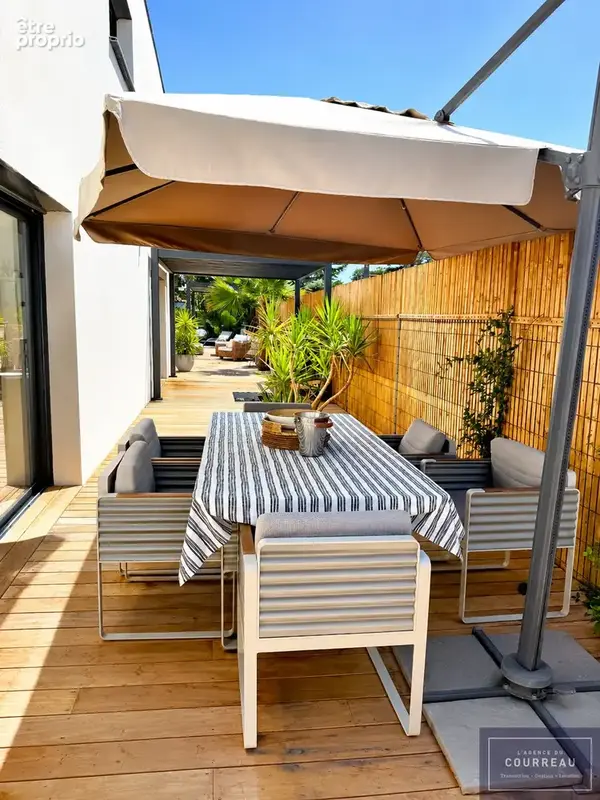 Maison contemporaine 120 m2 avec piscine et séjour cathédrale - photo 3