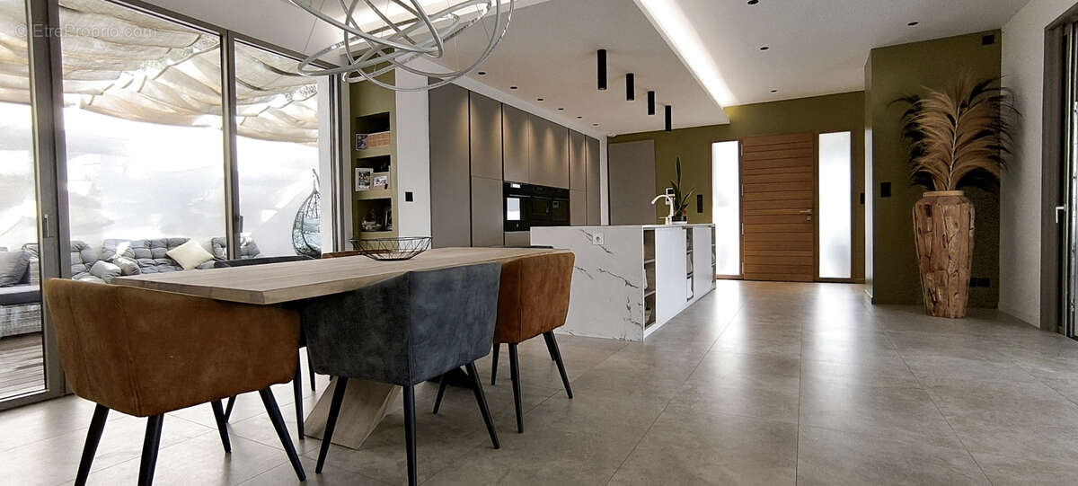 Maison à NAGES-ET-SOLORGUES