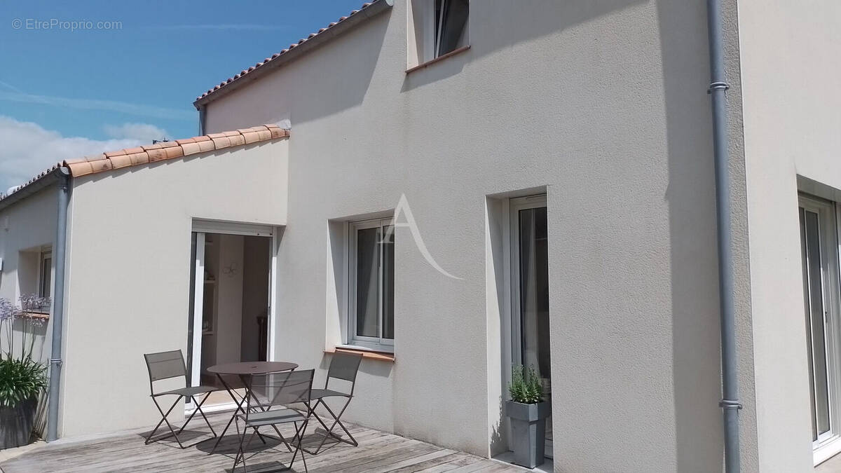 Maison à LE PELLERIN