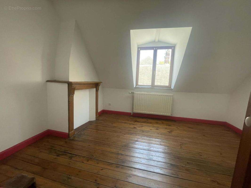 Maison 5 pièces / 80 m² / 219 000 EUR / ARRAS - photo 5