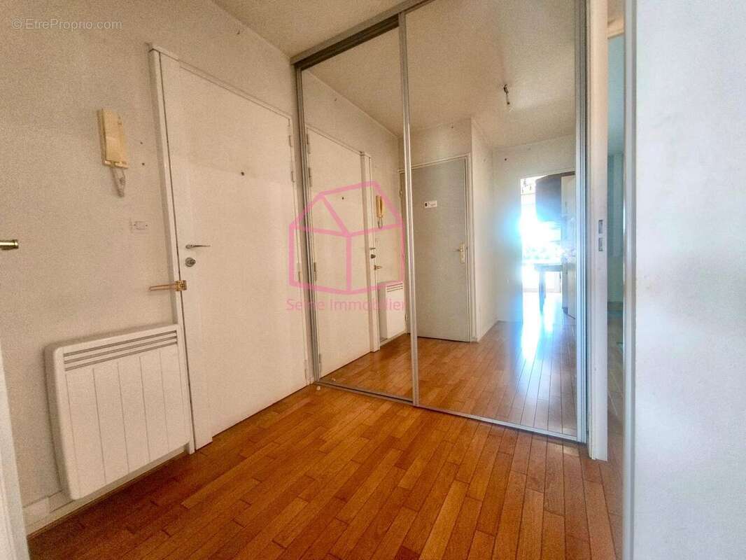 Appartement à CHOISY-LE-ROI