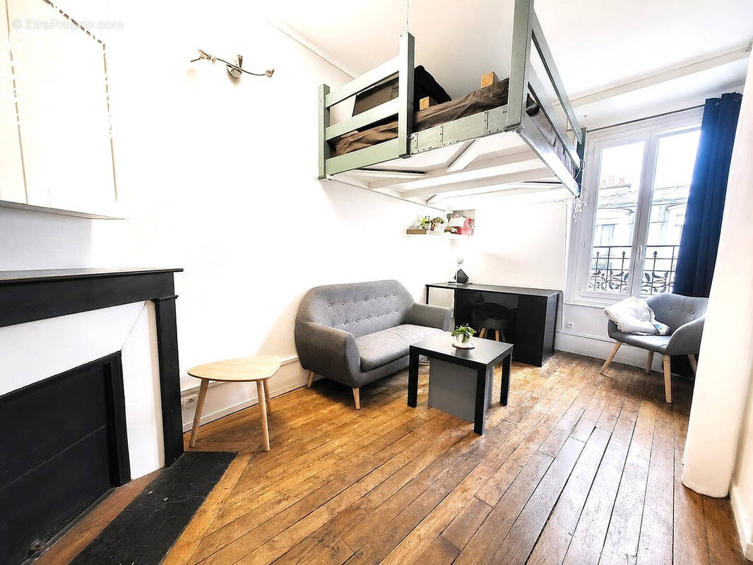 Appartement à PARIS-14E
