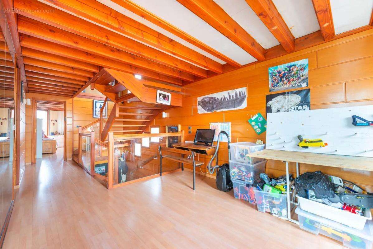 Maison à LIVRY-GARGAN