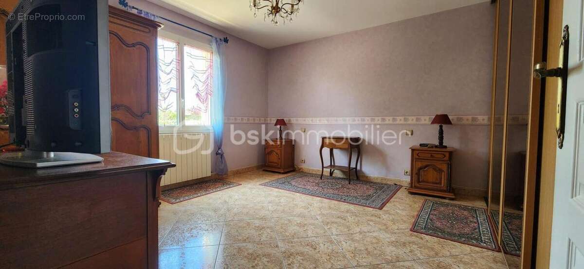 Maison 5 pieces 149 m2, sous-sol de 125 m2 sur terrain de 1300 m2 - photo 7