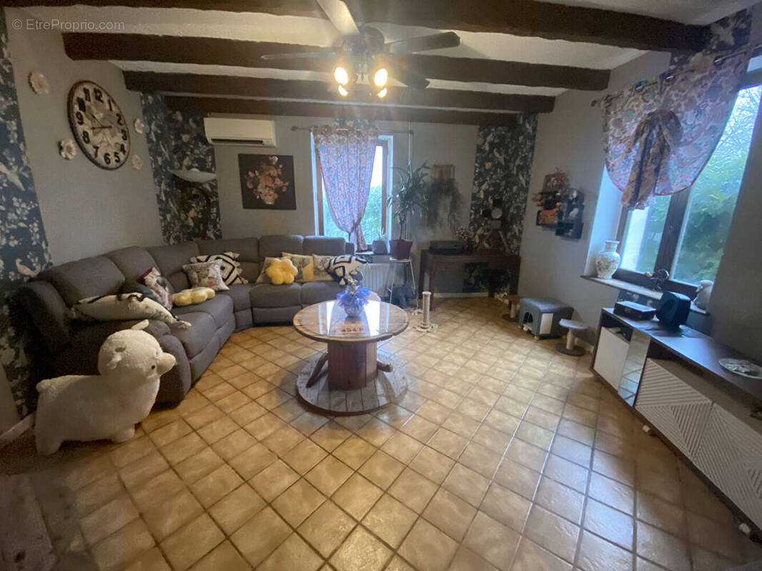 Maison à CROISMARE