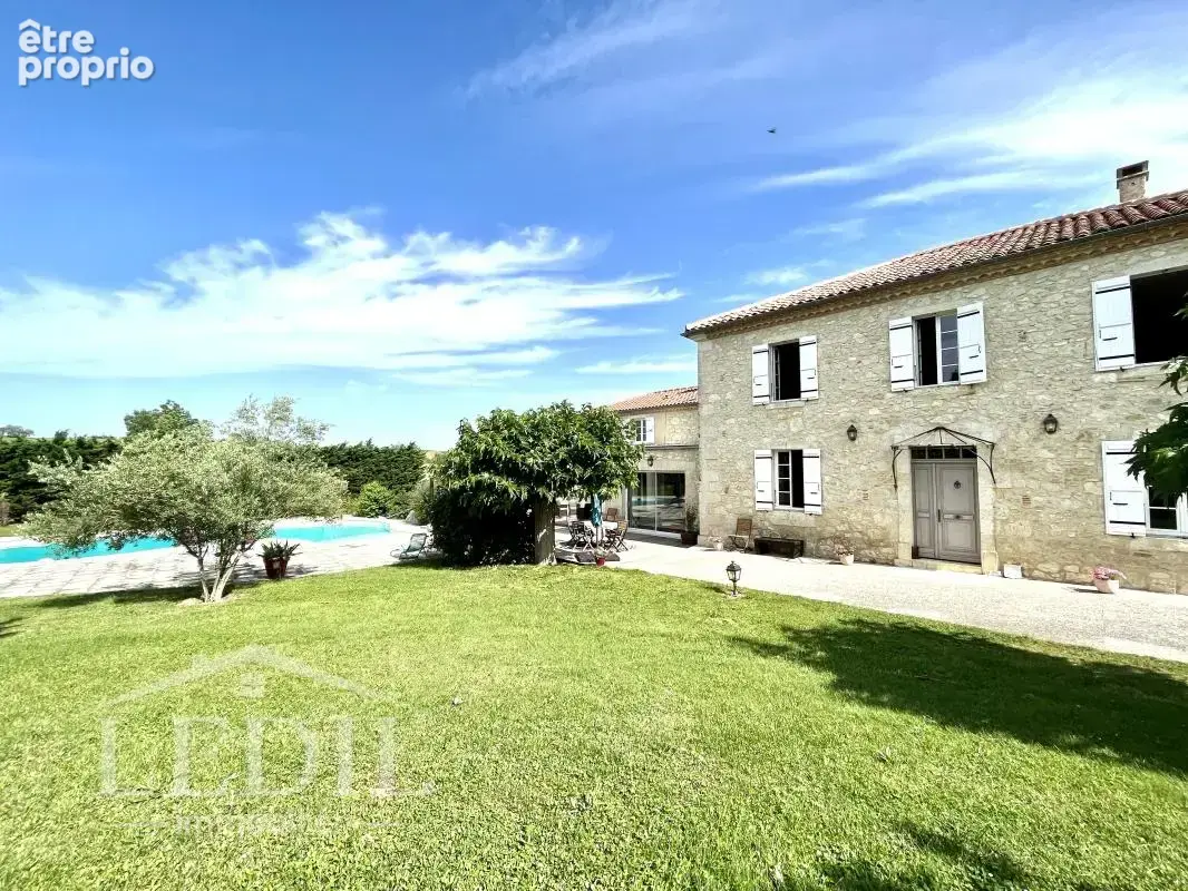 Magnifique propriété avec gîte, piscine et parc - photo 3