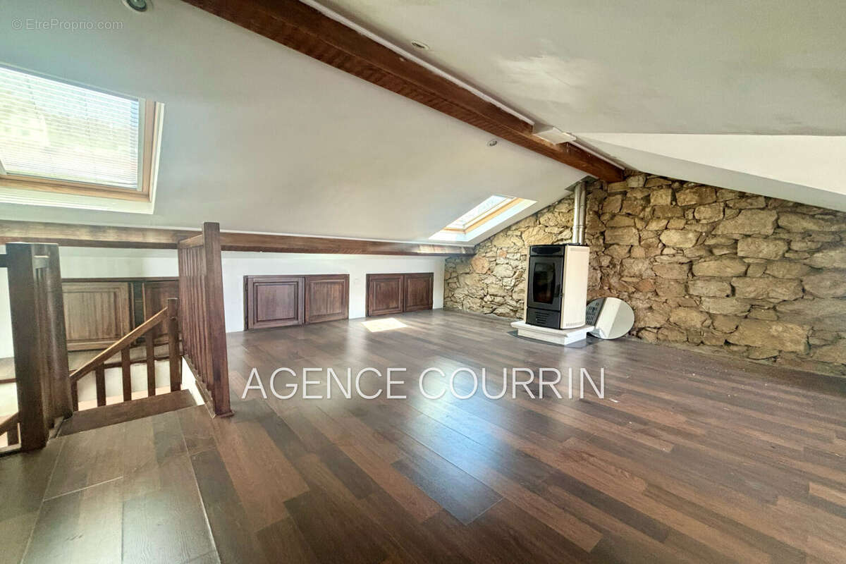 Maison à GRASSE