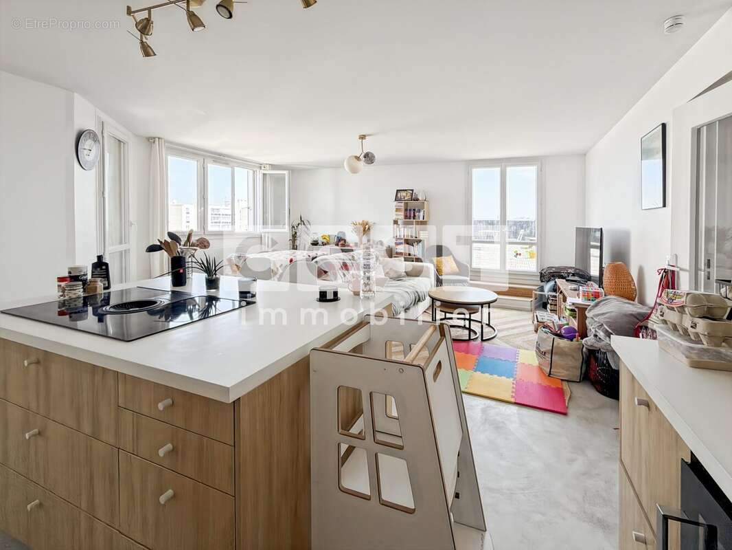 Appartement 77 m² à Asnieres-Sur-Seine  - photo 4