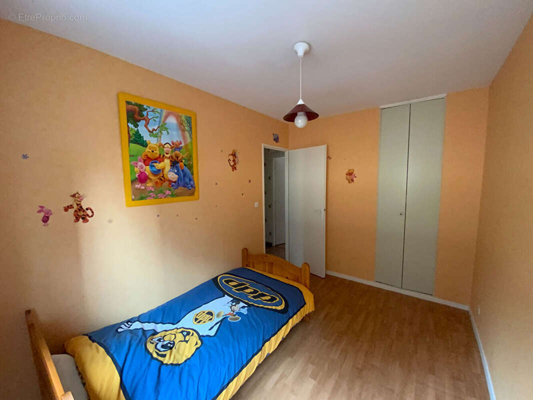 SAINT-EMILAND - Ténement immobilier comprenant deux maisons avec dépendances sur terrain de 1ha 48a 95ca - photo 17
