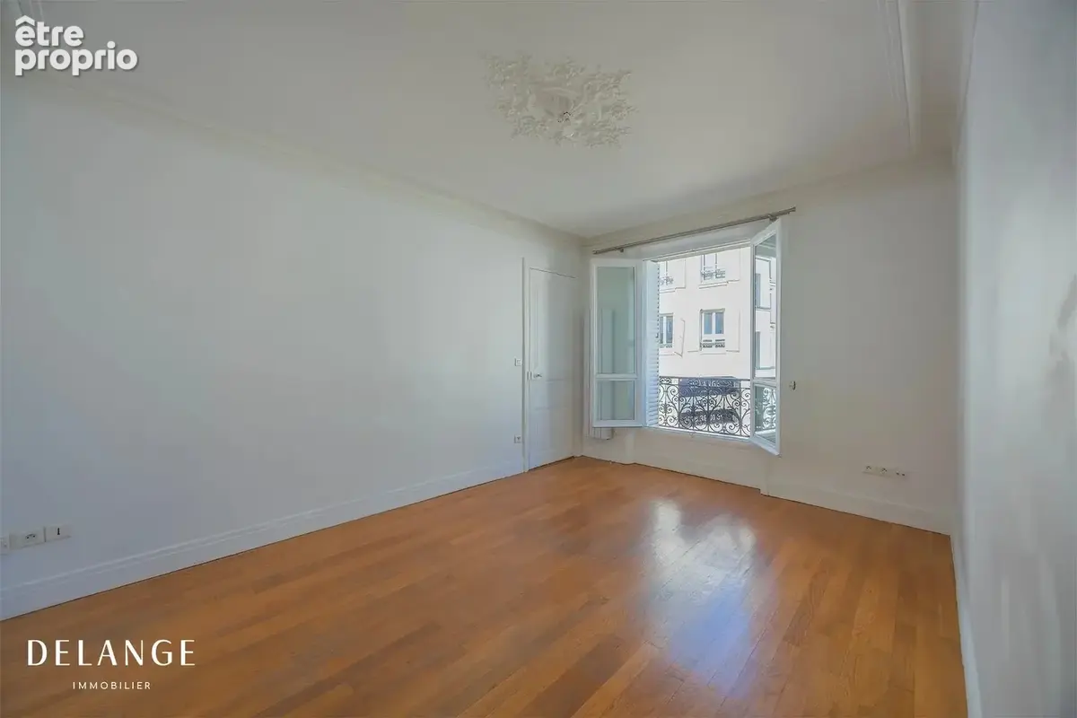 Appartement à PARIS-5E
