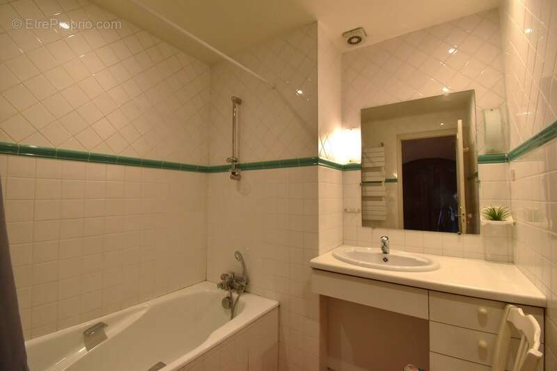 Maison à SAINT-AGREVE