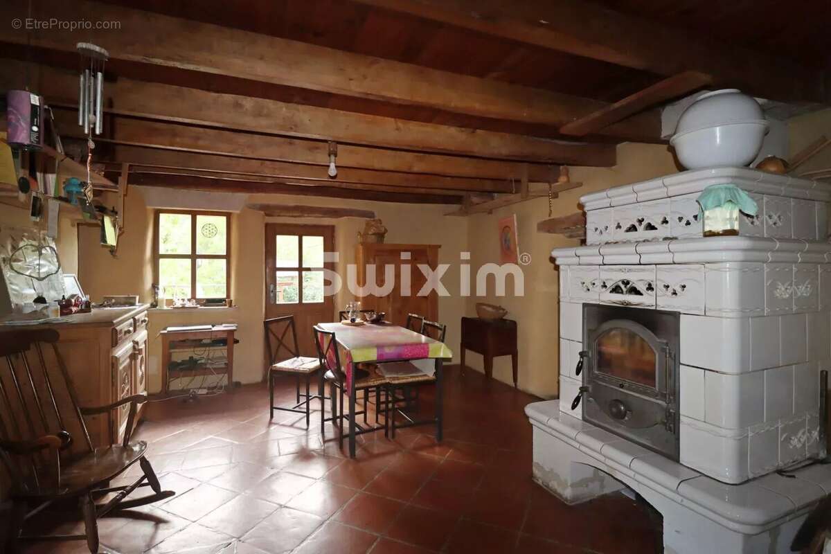 Maison à CORNILLON-SUR-L'OULE