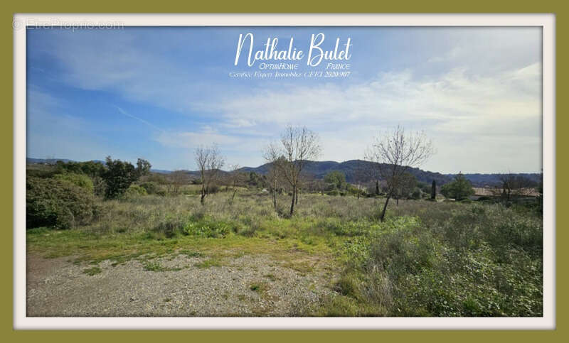 Terrain à PIERRERUE