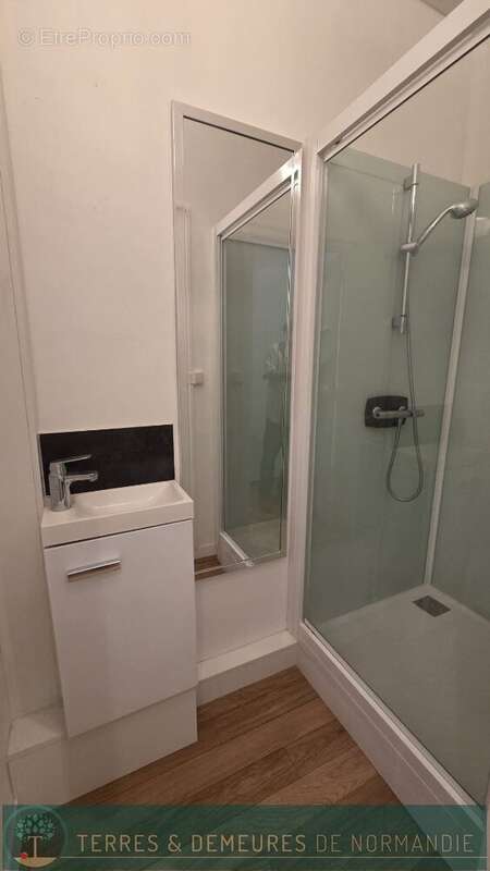 A vendre appartement de 95 m² au coeur de Dieppe, 1er étage, proche du port et de la plage, en Normandie (76) - photo 9