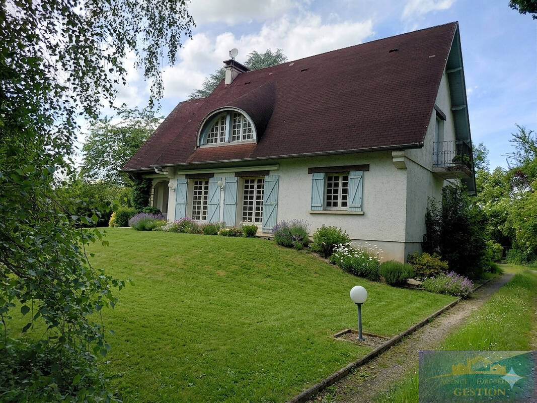 Maison à LOUBAJAC