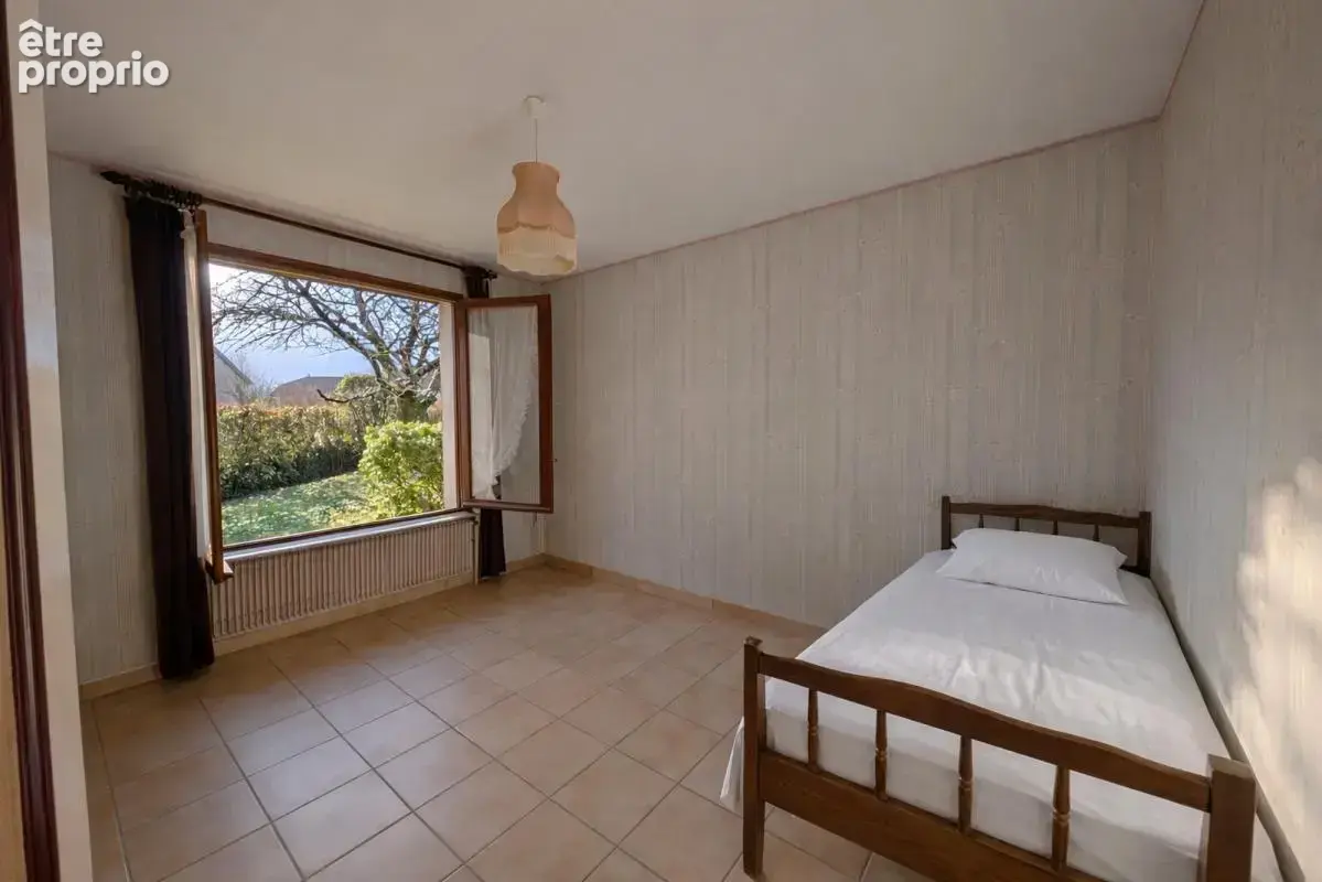 Maison 103 m² à Saint-Egreve  - photo 13