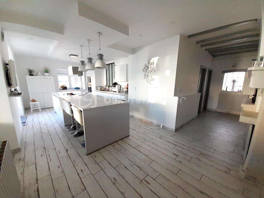 Maison à MOURMELON-LE-GRAND