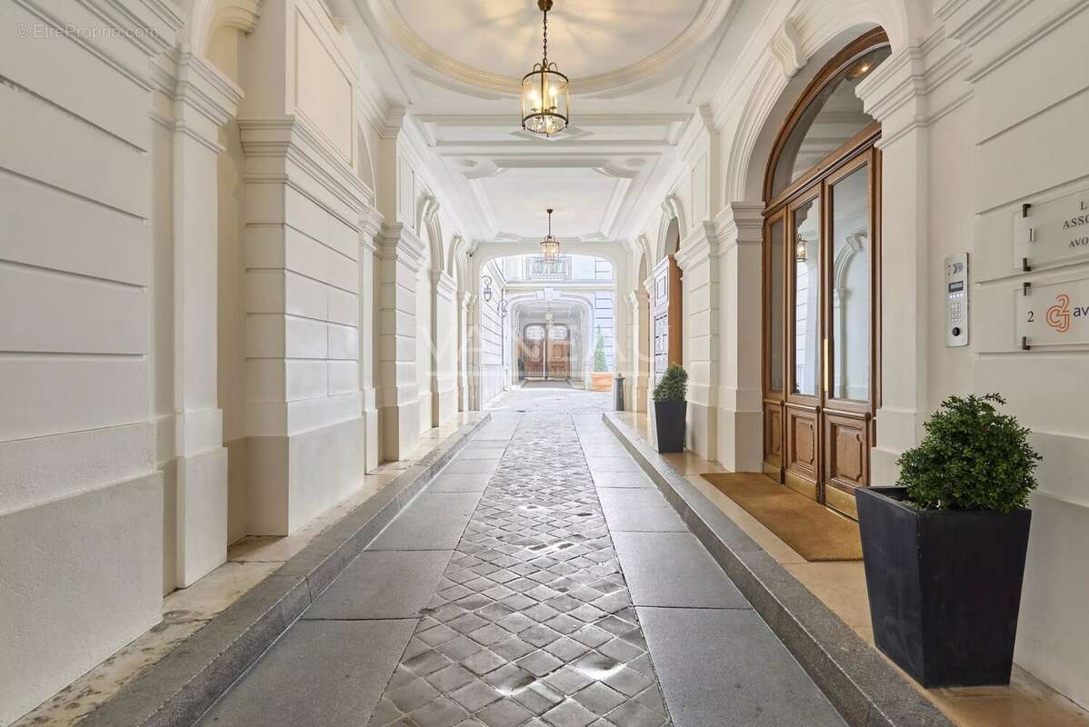 Appartement à PARIS-9E