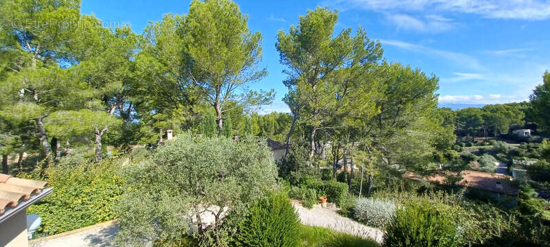 Maison à PERNES-LES-FONTAINES
