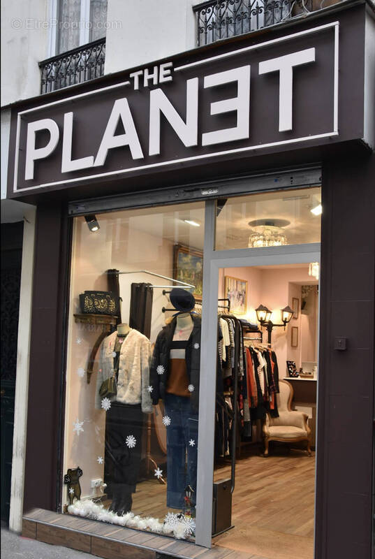 Commerce à PARIS-11E