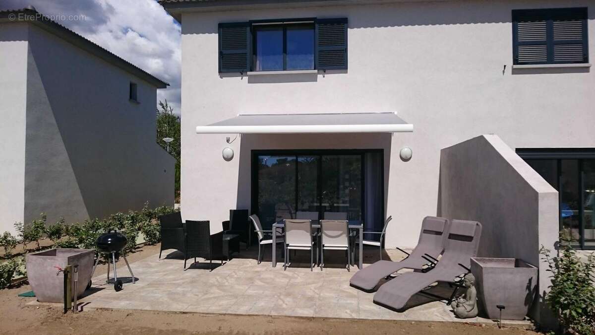 Appartement à BORGO