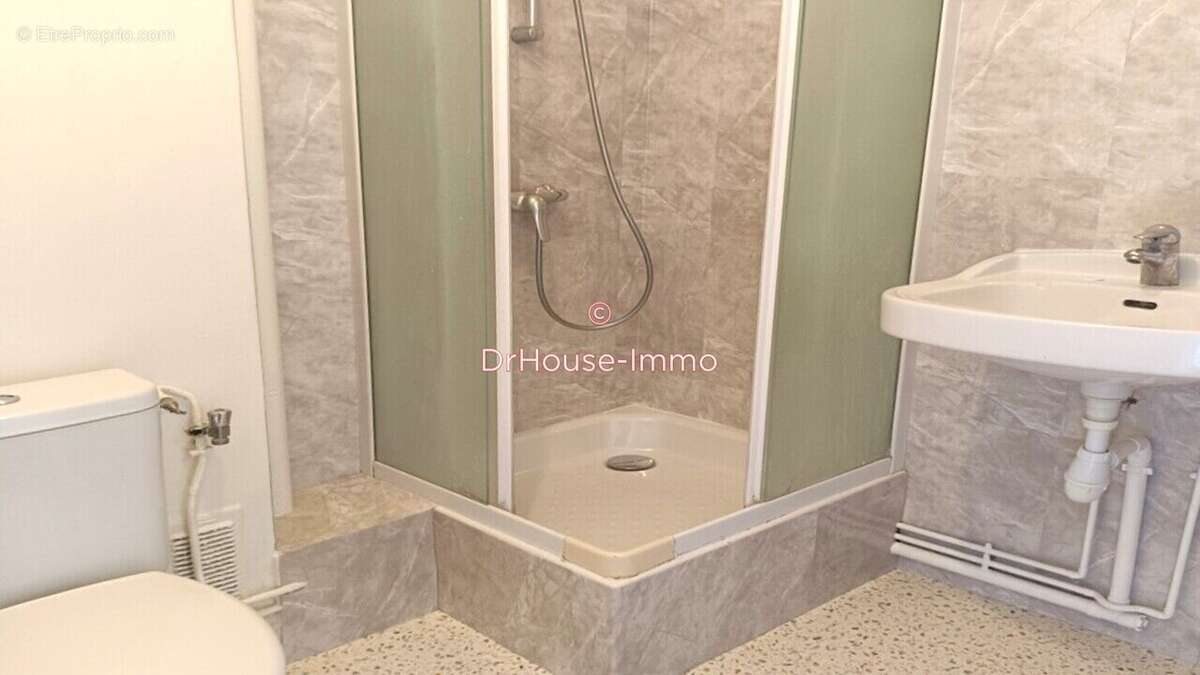 Appartement 43 m² à Bondy  - photo 5