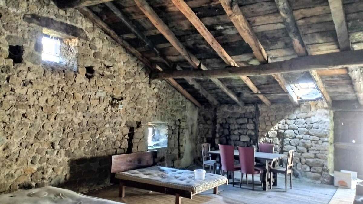 Photo 8 - Maison à SAINT-MARTIN-DE-VALAMAS