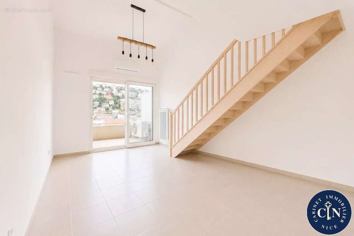 Appartement 93 m² à Nice  - photo 4