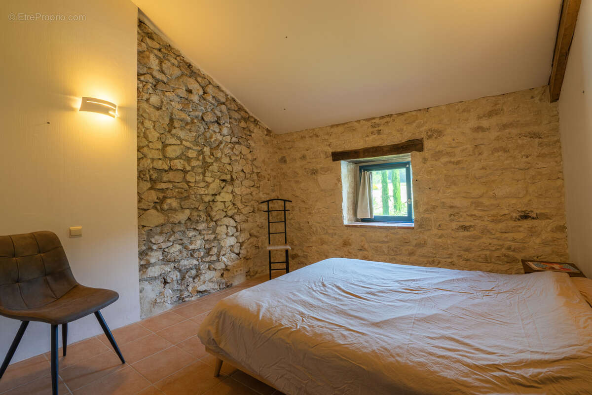 Maison à BAGAT-EN-QUERCY