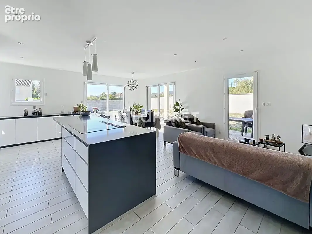 Maison contemporaine 2017  110 m²  4 chambres  belle pièce de vie  garage - photo 4